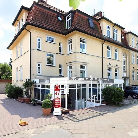 Villa Warnemuende Ferienwohnungen Rostock Eksteriør billede